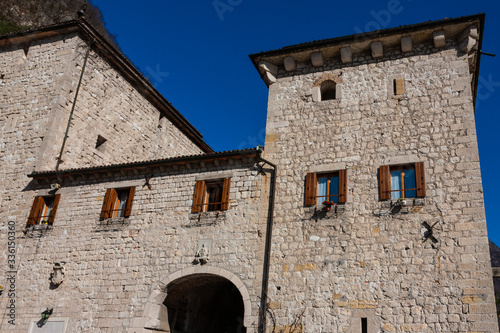 The castle of Castelnuovo in Italy © Maurizio Sartoretto