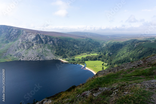 Tableau sur toile Lough Tay, un lugar perfecto en Wicklow Mountains