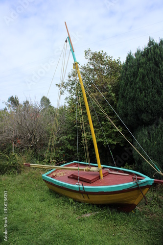 fishing boat 