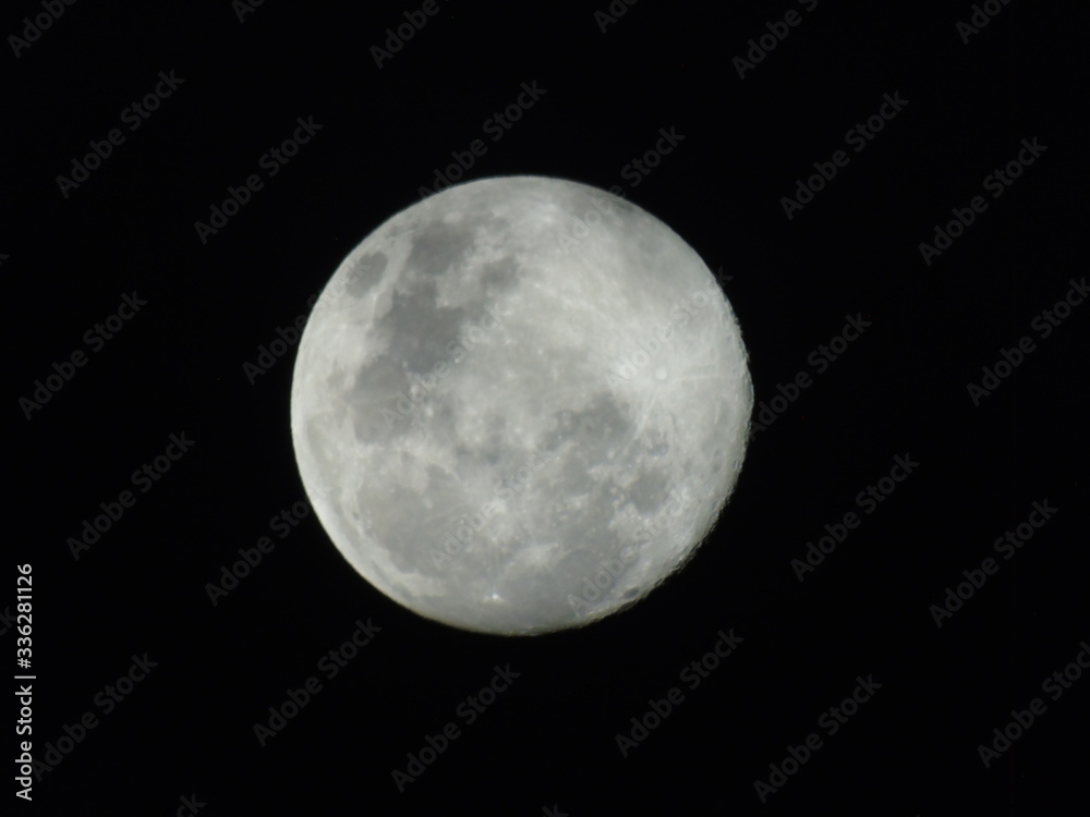 fotografía de la luna tomada desde Ecuador fotografía de la luna tomada desde Ecuador