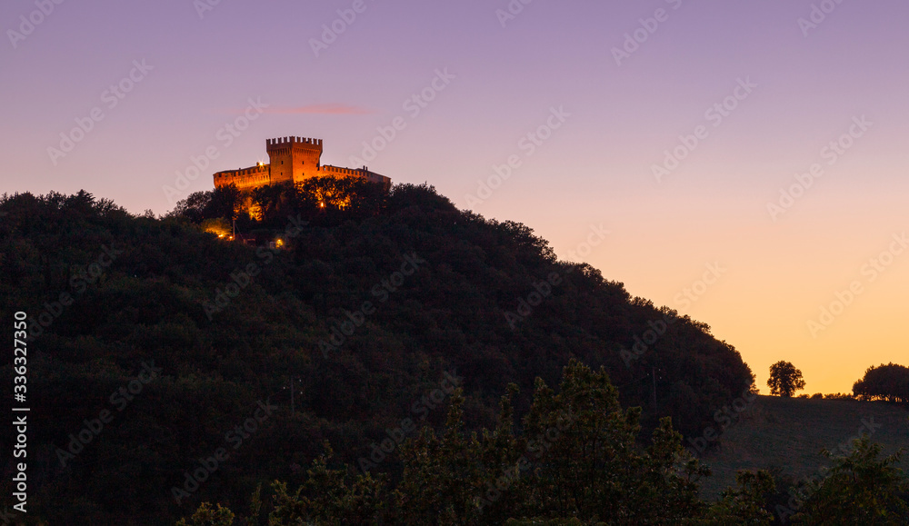 Fototapeta premium Gradara, Italy, the castle at sunset. Picturesque picture 