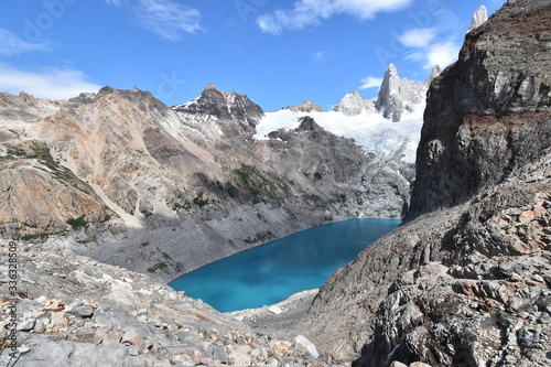 Beautiful blue Laguna de Los Tres in National Park in El Chalten, Argentina, Patagonia with Fitz Roy Mountain in background