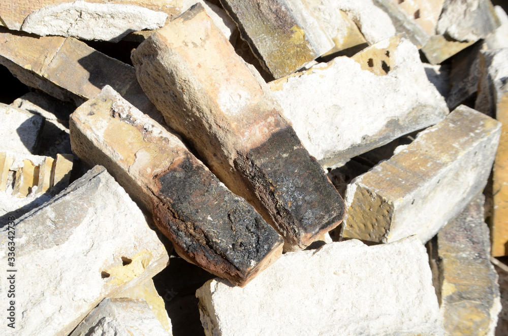 Brickstones with soot from a chimney tube. This soot conains condensated heavy metals, and should be considered poisonous. Brickstones with soot from a chimney tube. This soot conains condensated heavy metals, and should be considered poisonous.
