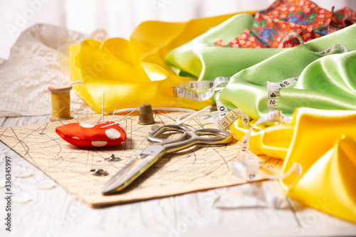 фотографія Set of items for cutting and sewing