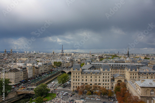 Paris © Dominic
