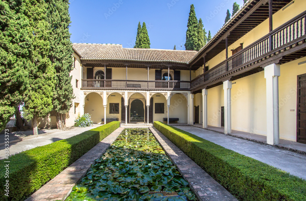 Naklejka premium Casa del Chapiz in Granada, Spain