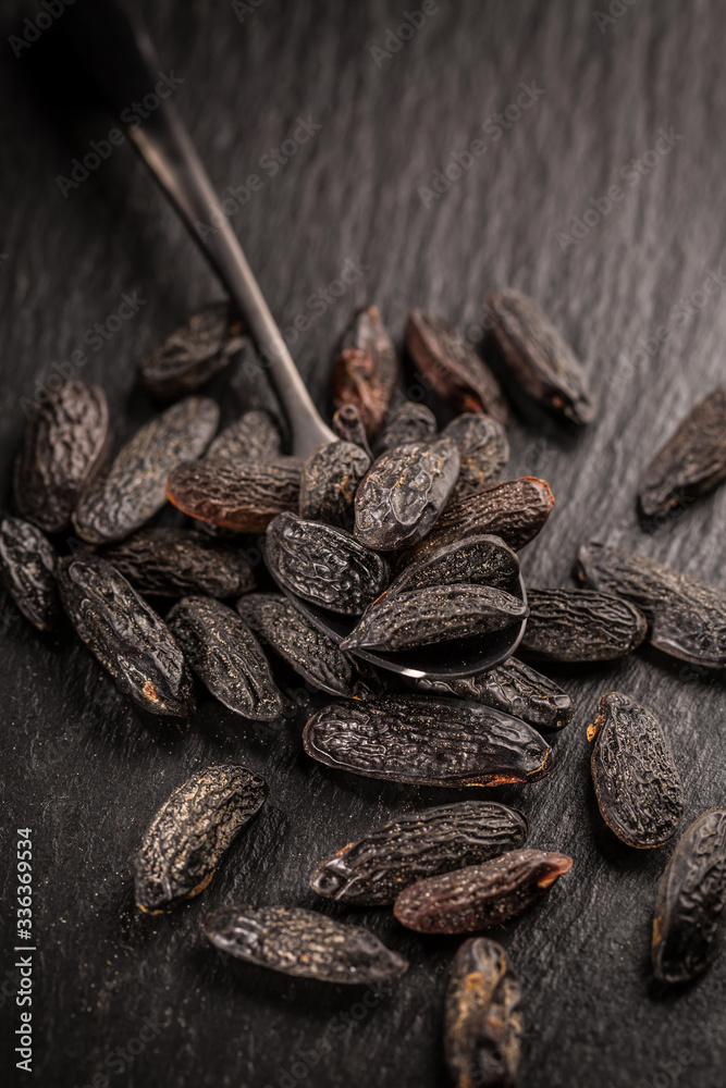 Fragrant tonka beans for baking and cooking Fragrant tonka beans for baking and cooking