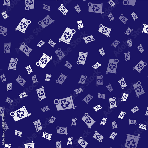 White Recycle bin with recycle symbol icon isolated seamless pattern on blue background. Trash can icon. Garbage bin sign. Recycle basket sign. Vector Illustration