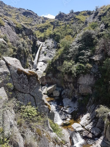 CASCADA ESCONDIDA