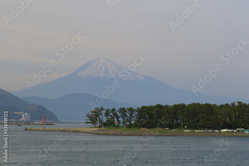 三保の松原と富士山