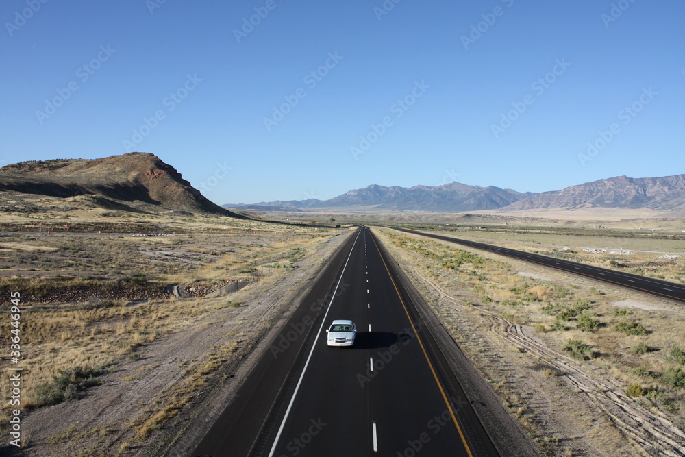 Autostrada i góry 10
