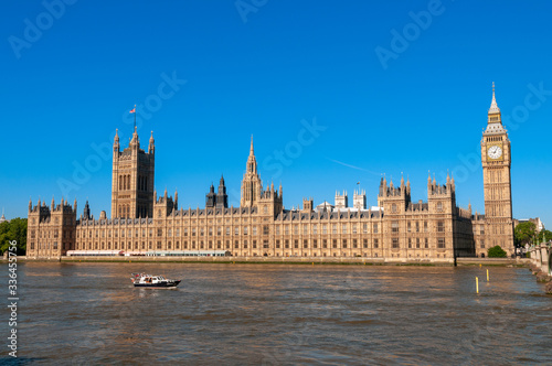 Fototapeta Big Ben and the Houses of Parliament on the river Thames, London, UK