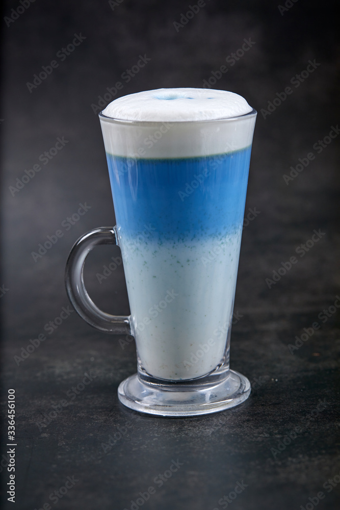 Butterfly pea blue matcha latte Butterfly pea blue matcha latte