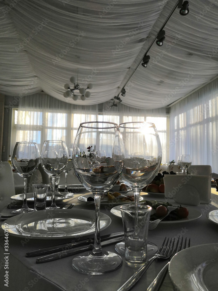 Fototapeta premium glass glasses on the table