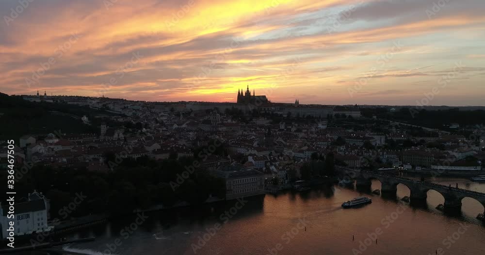 Sunset over the Prague Castle, Old town