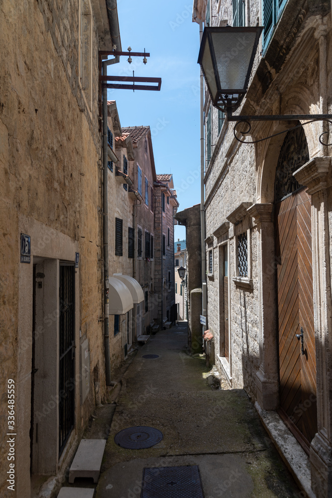 The narrow streets of Herceg Novi.