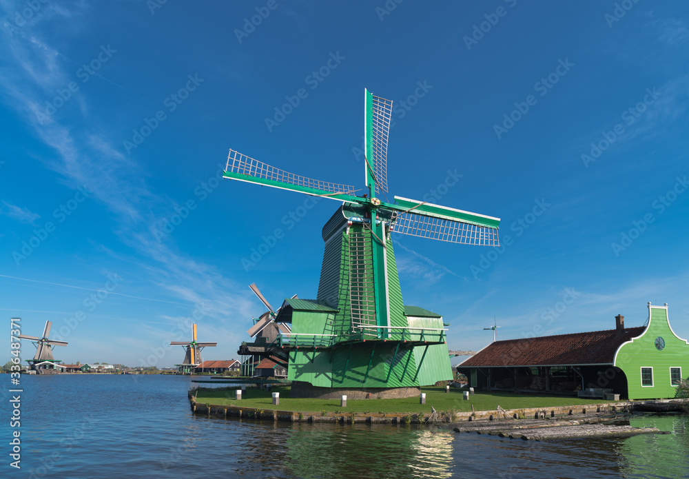 traditional dutch windmills