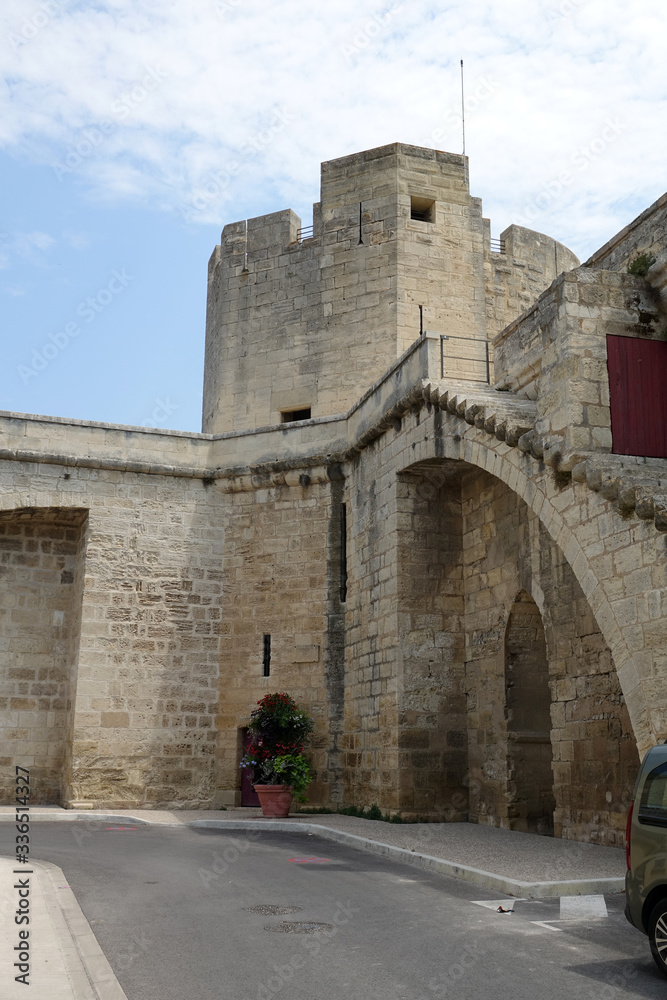 Turm an der Stadtmauer in Aigues-Mortes