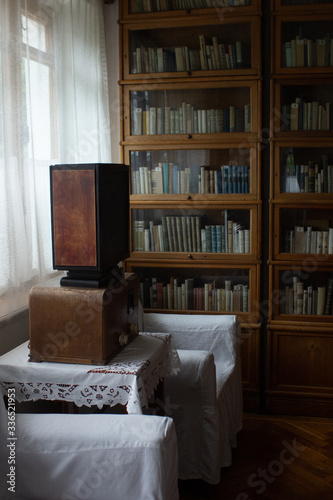 Wallpaper Mural Library with vintage furniture and a window Torontodigital.ca