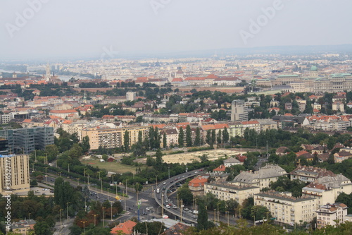 Fototapeta Naklejka Na Ścianę i Meble -  A view of a city in Budapest