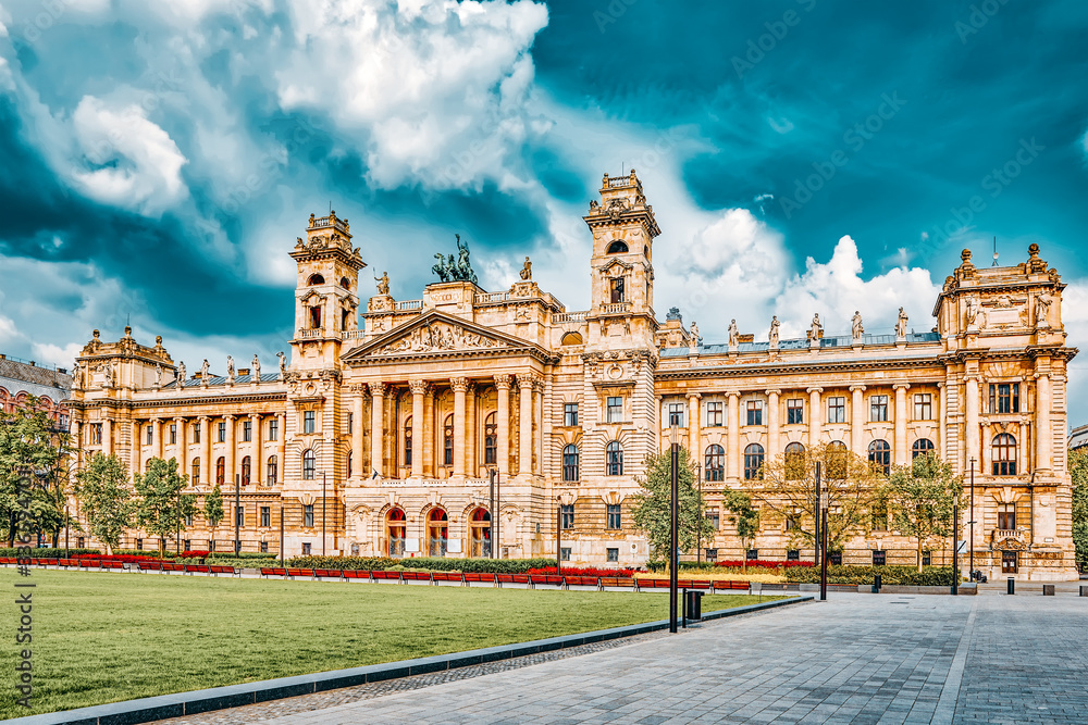Obraz premium Beautiful building- Ethnographic Museum, is a national museum in Budapest, Hungary.