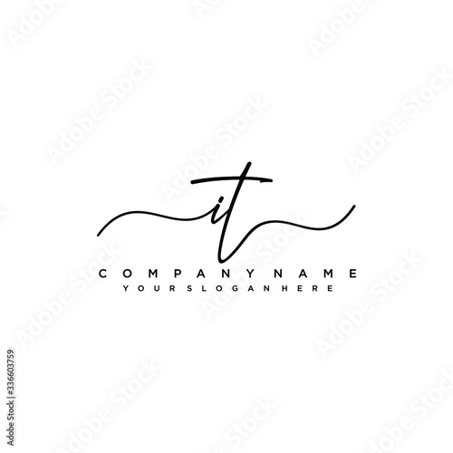 IT initial Handwriting logo vector templates