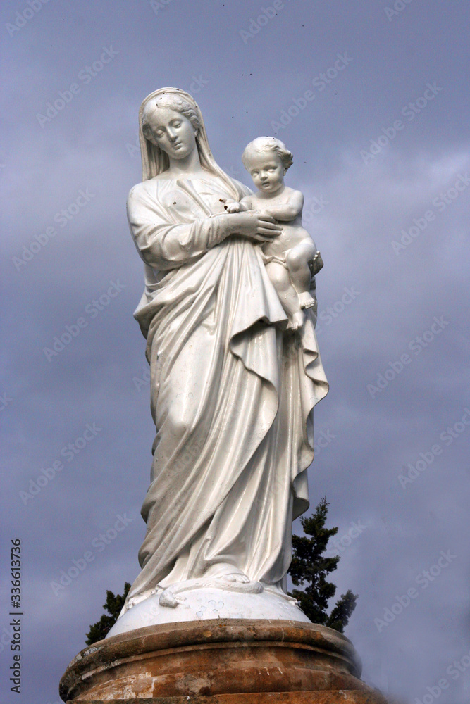 Fototapeta premium vierge à l enfant