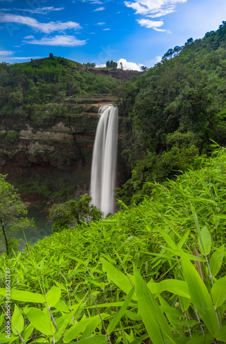 Amazing and Beautiful waterfall in Meghalaya Northeast India