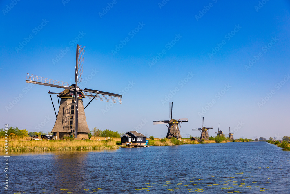 Authentische Holländische Mühle in Nord-Holland