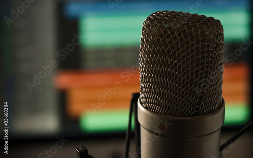 condenser microphone with daw background