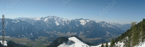 Panorama beim Abstieg von der Kirchwand