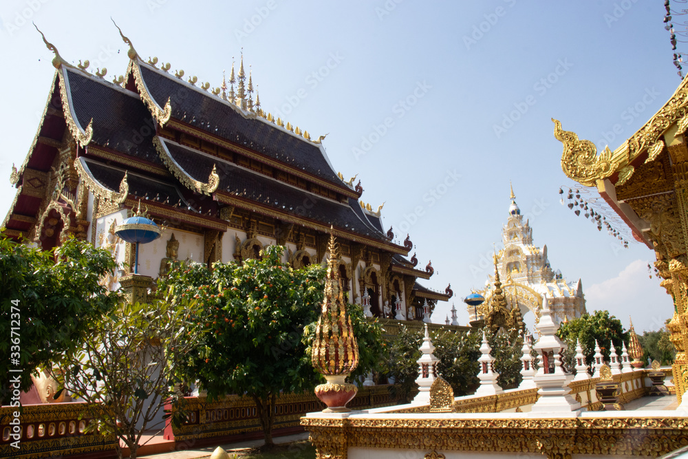 A beautiful view of buddhist temple Wat Saeng Kaew at Chiang Rai, Thailand. A beautiful view of buddhist temple Wat Saeng Kaew at Chiang Rai, Thailand.