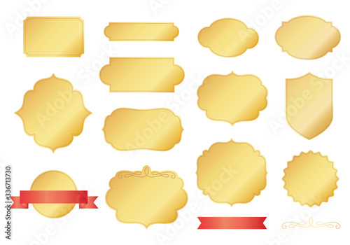 ゴールドのプレートいろいろ