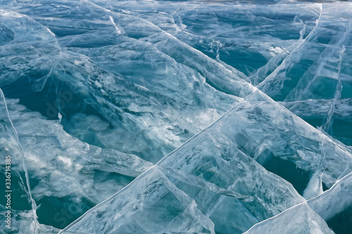 Natural patterns on the ice and the snow of the Khovsgol lake in winter