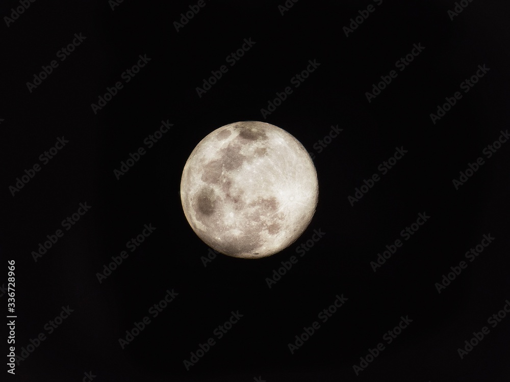 Obraz premium Full moon in the night sky
