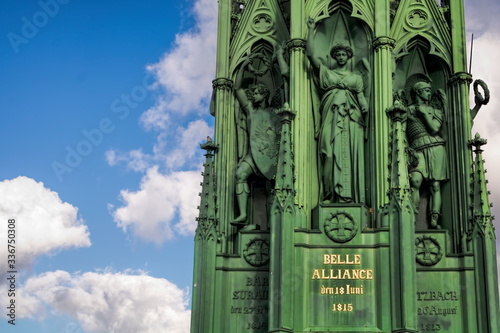 berlin, deutschland - detail vom nationaldenkmal auf dem kreuzberg