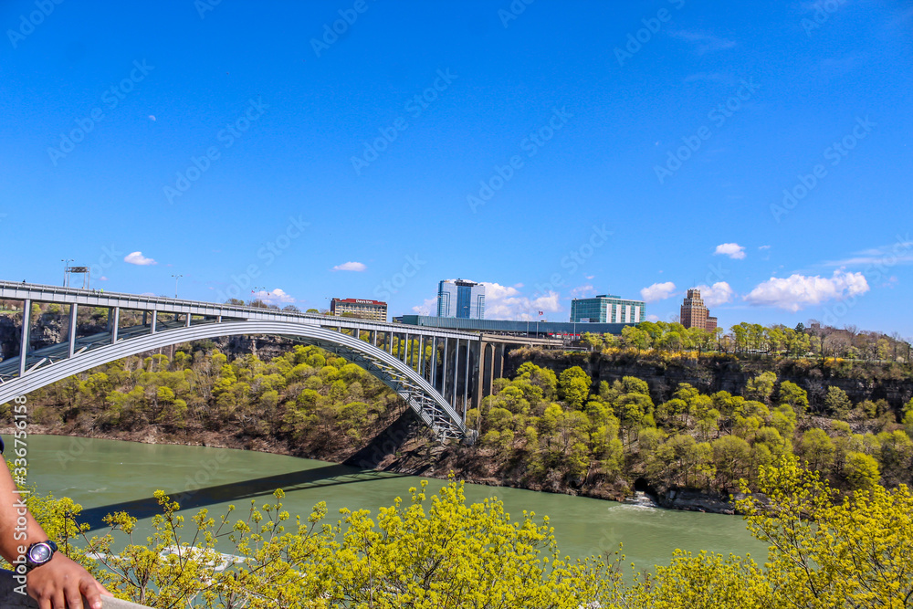 Naklejka premium bridge over river
