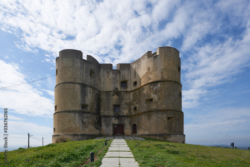 Evoramonte city castle in Alentejo, Portugal Evoramonte city castle in Alentejo, Portugal