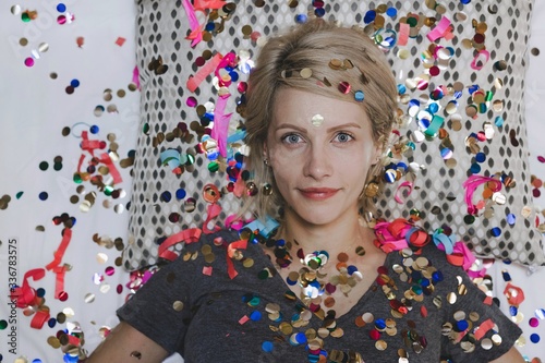 Young woman and confetti © adrianad