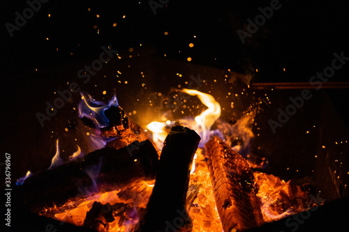 Campfire © Iryna