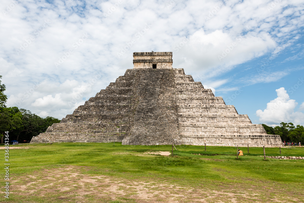 Mayan ruins in Chichen  Itza (Yucatan, Mexico).
