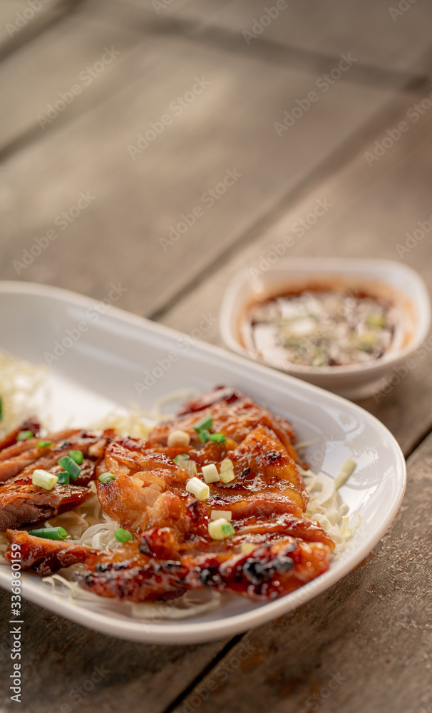 Well-Done Grilled Pork with Spicy Sauce III Well-Done Grilled Pork with Spicy Sauce III