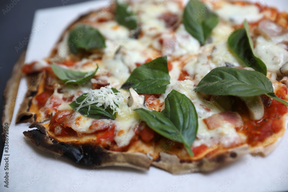 Pizza ham mushroom and basil