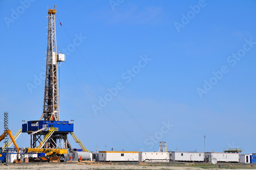 The onshore drilling rig