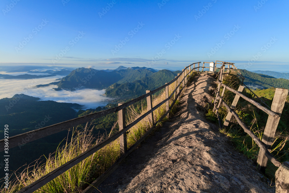 Phu Chi Dao Mountains National Park Winter Scenic Landscape