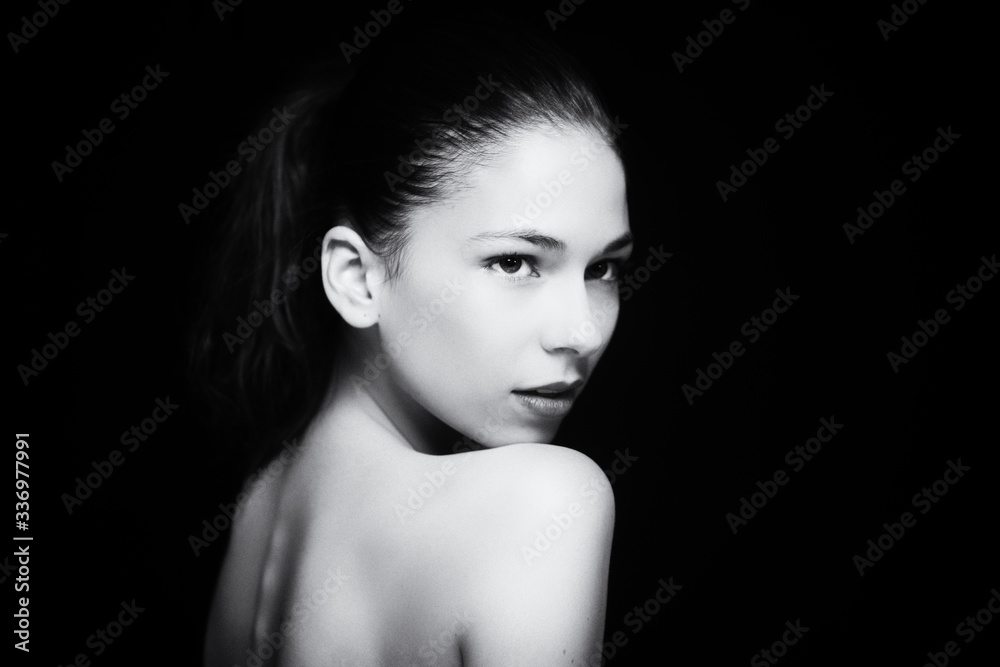 Fototapeta premium Portrait beauté d'une adolescente