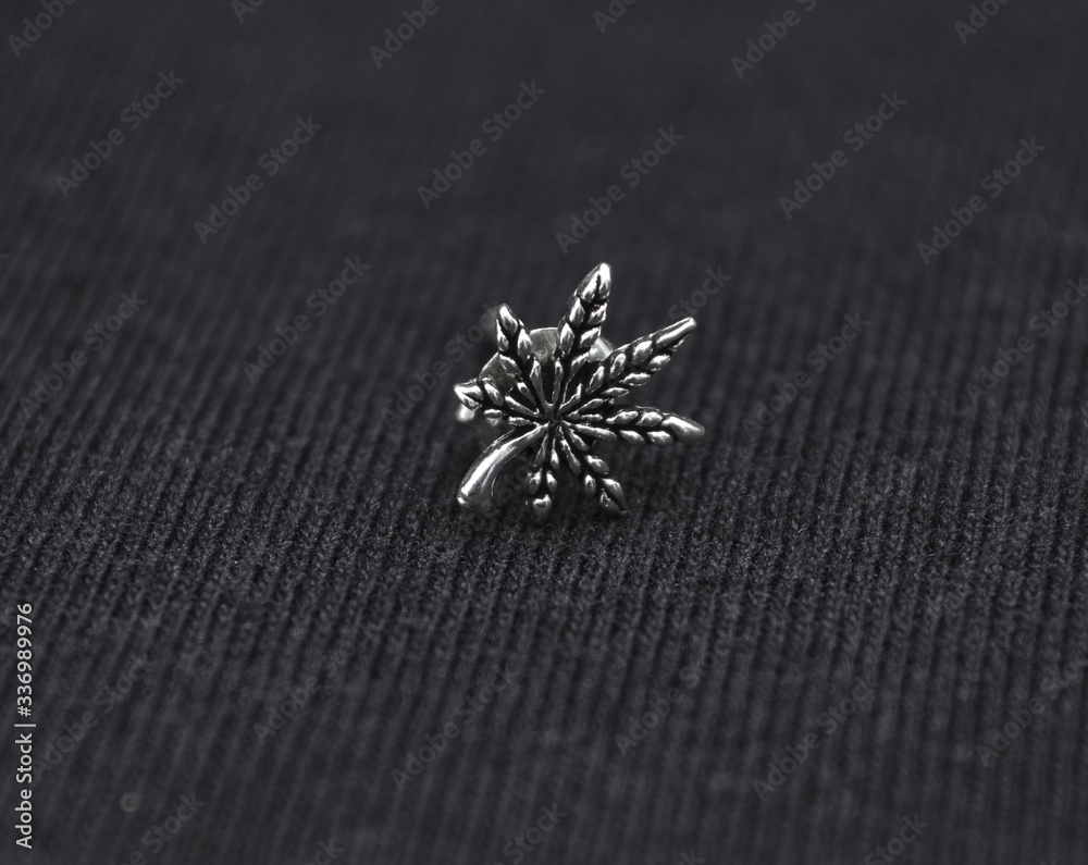 Silver jewelry. Stud Earring. Silver hemp leaf. Occult jewelry. Cannabis. Silver jewelry. Stud Earring. Silver hemp leaf. Occult jewelry. Cannabis.