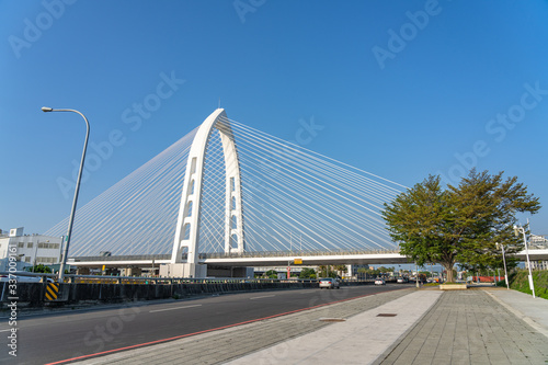 Konan Ai-Qin Bridge, Central Taiwan Science Park. The new landmark in Taichung City, Taiwan © Shawn.ccf