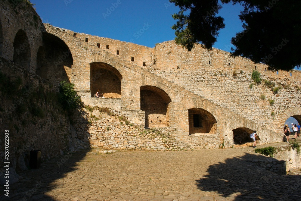 Mur de la forteresse de Palamide