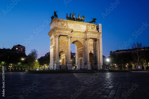 Arco della Pace durante la quarantena causata dal Corona Virus a Milano - Italia